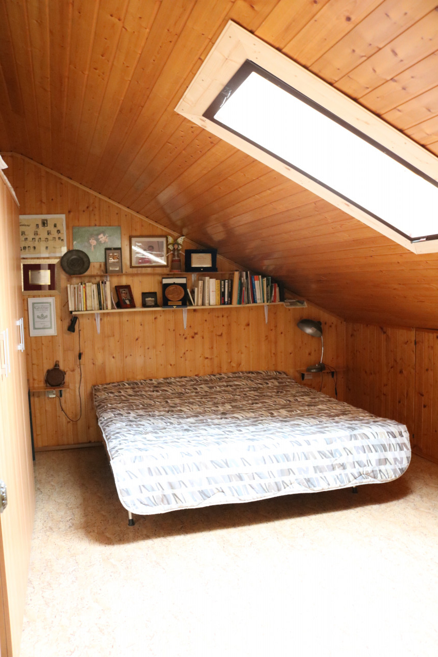 AV25044 - PENTALOCALE PIANO ALTO - Bolzano - Via Castel Flavon - Küepachweg