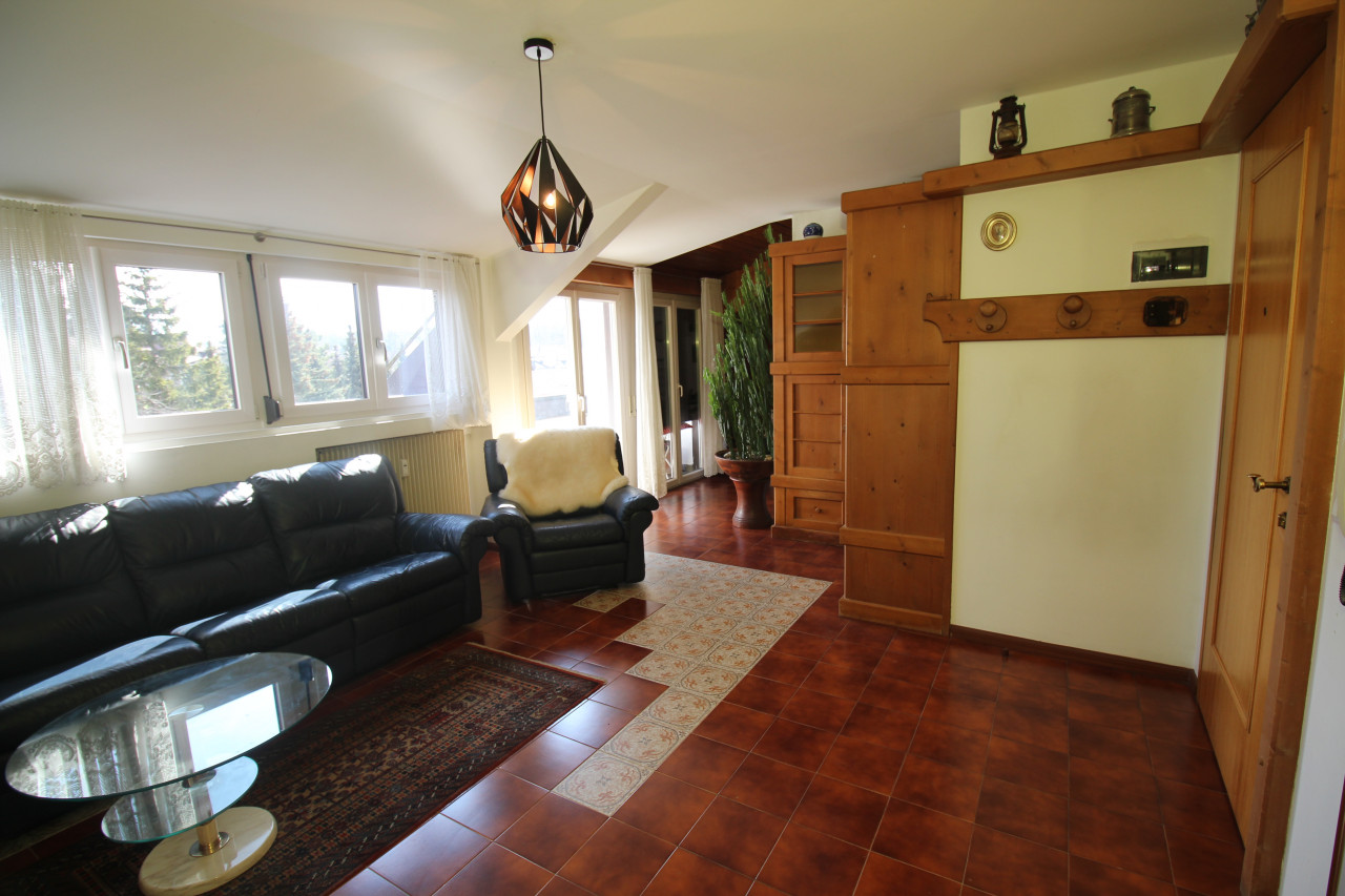 Stupendo Appartamento Trilocale in Vendita a Collalbo, Renon - 